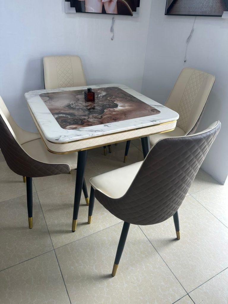4man Dinning Table